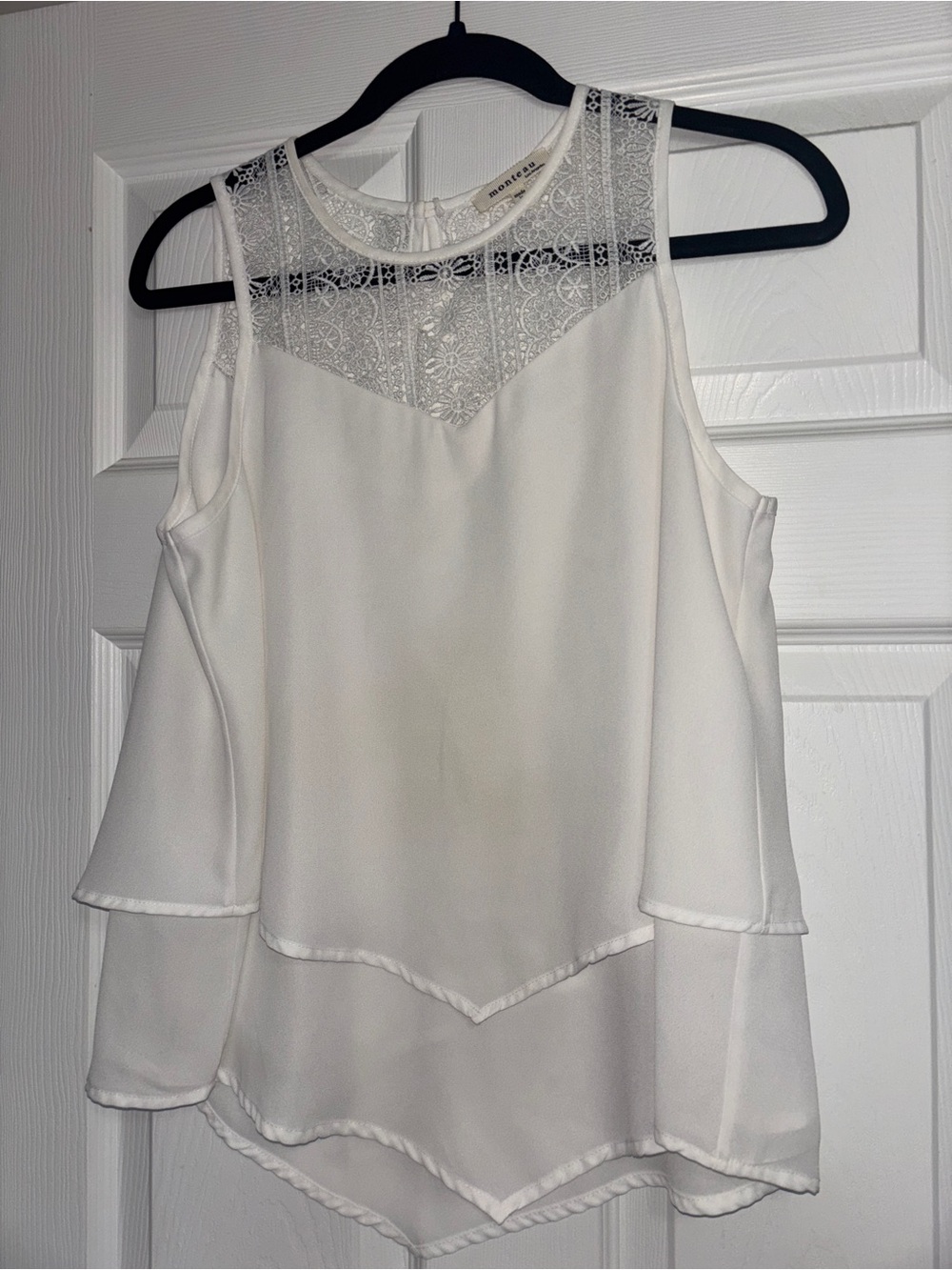 Sleeveless White Lace Yoke Layered Top